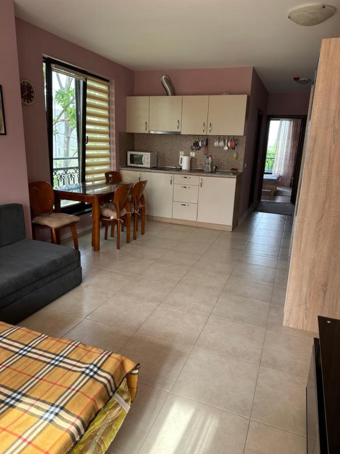 Appartamento U-Dacha Sunny Beach Esterno foto