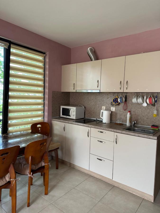 Appartamento U-Dacha Sunny Beach Esterno foto